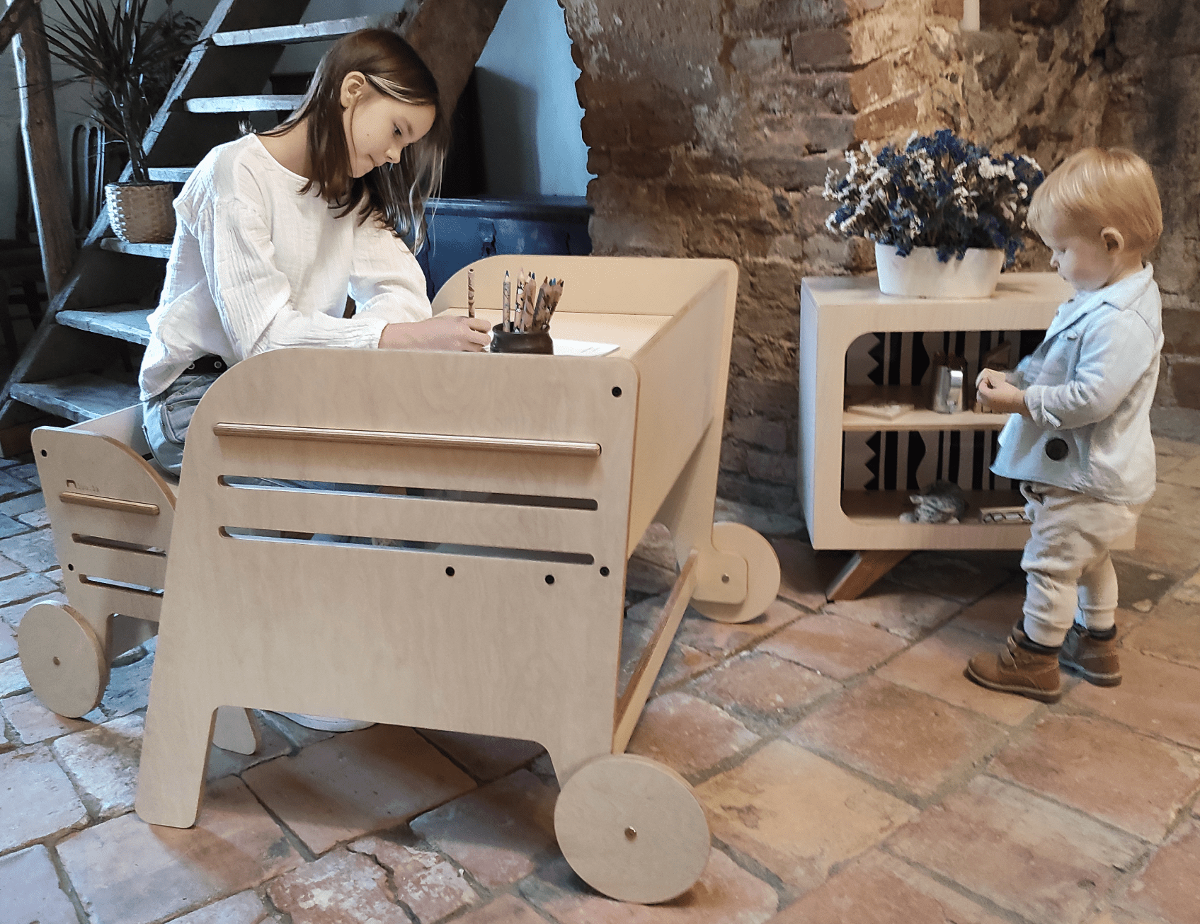 Adjustable Montessori table and chair set